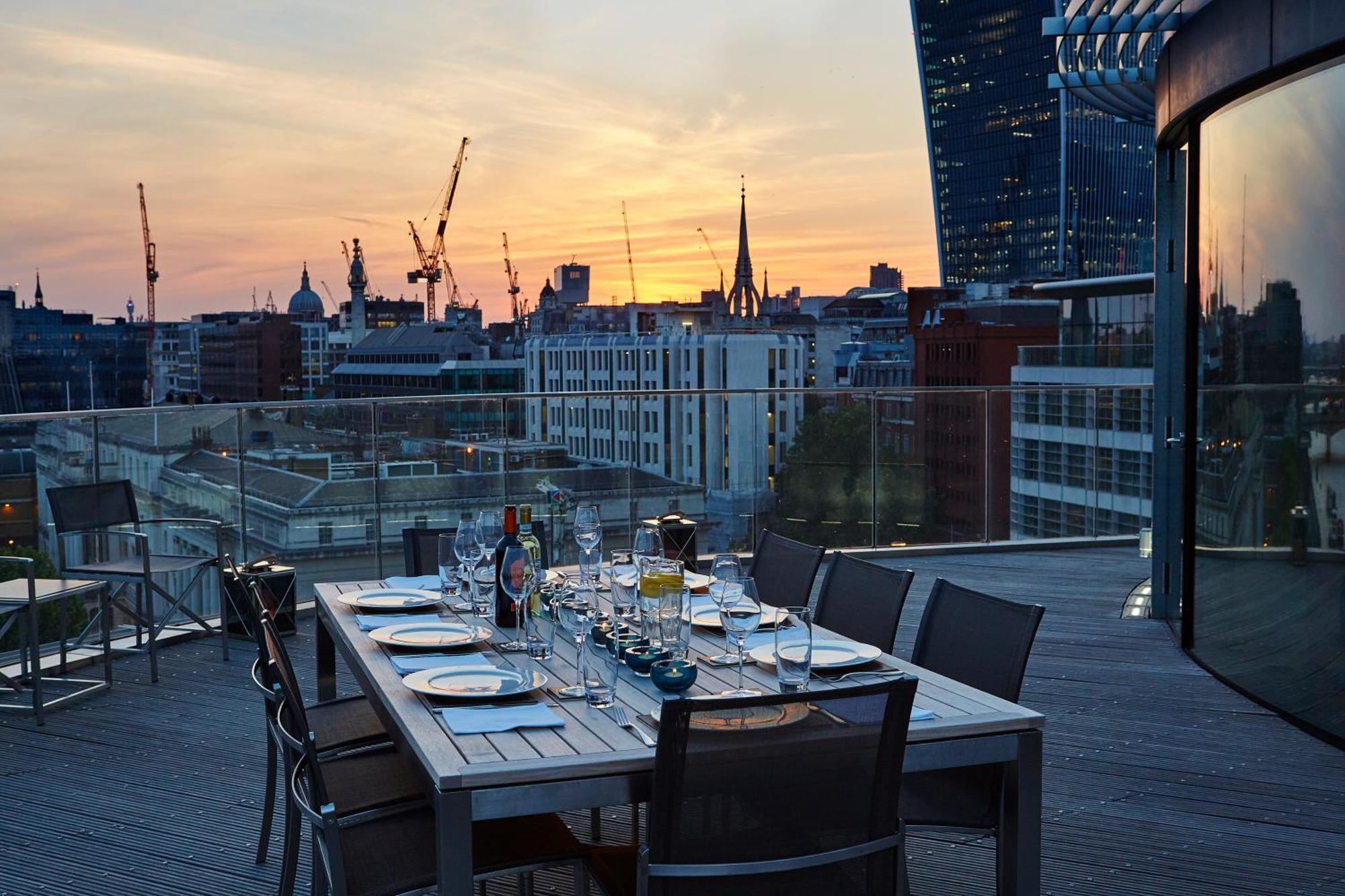 Cheval Three Quays At The Tower Of London Lejlighedshotel Eksteriør billede