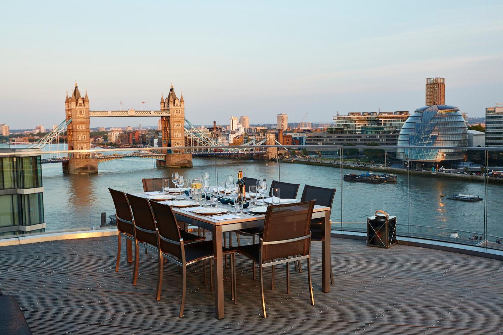 Cheval Three Quays At The Tower Of London Lejlighedshotel Eksteriør billede